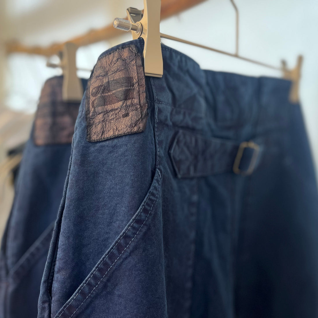 限定モデルワイドトラウザーズの魅力とサイジングのこと