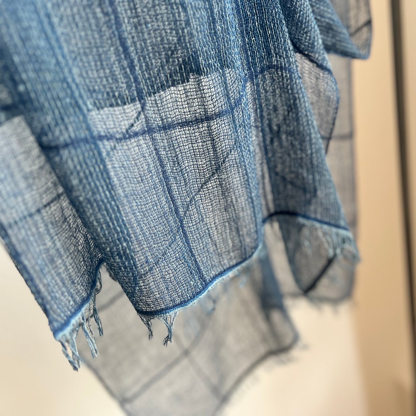tsumugi（ツムギ）｜藍染めシルクコットンストール