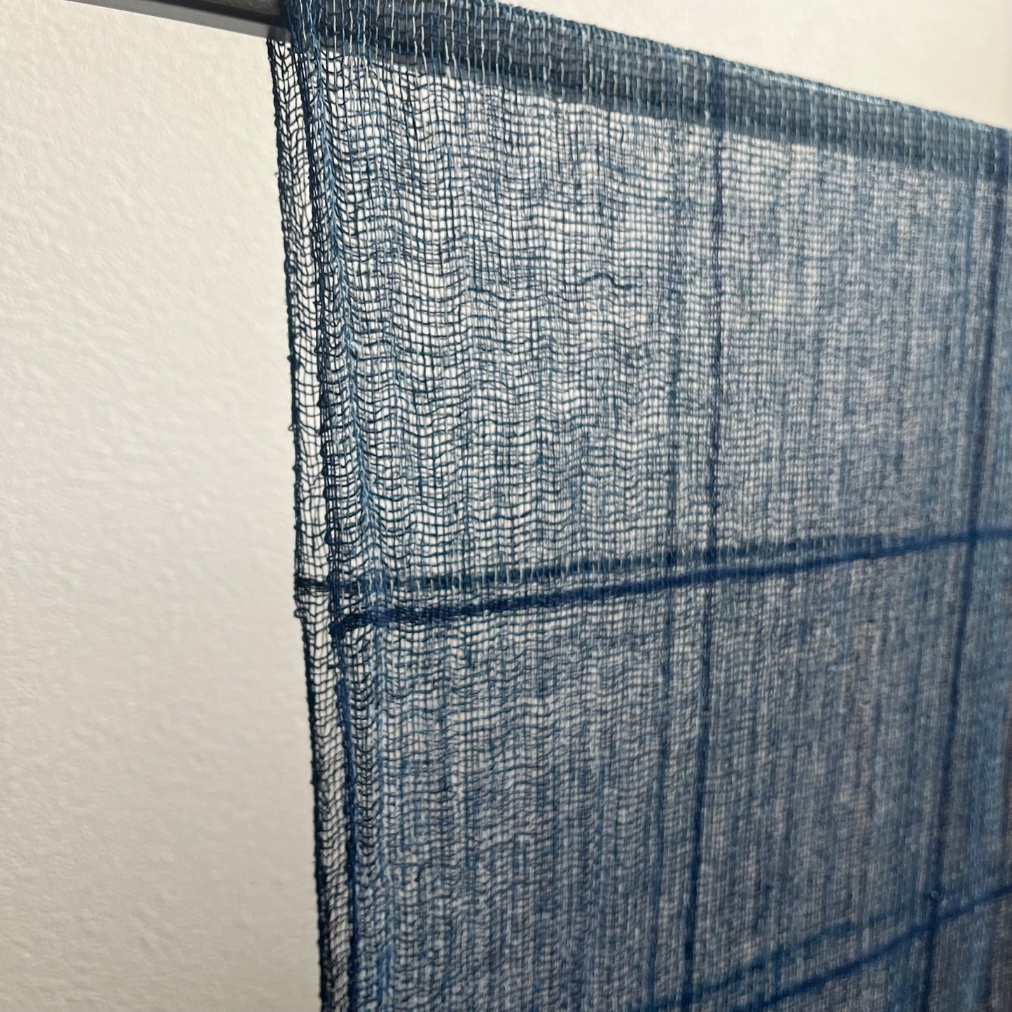 tsumugi（ツムギ）｜藍染めシルクコットンストール