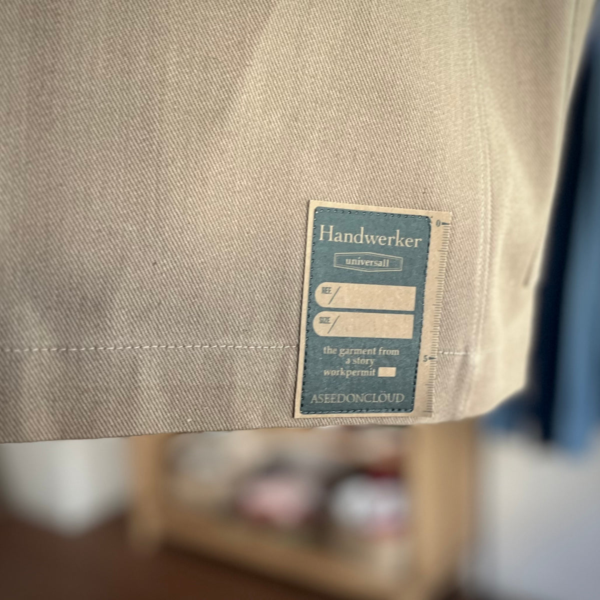 【ASEEDONCLÖUD】Handwerker ミーティングジャケット Khaki｜西脇産ツイル カバーオール 日本製 262206 ブランドタグディテール