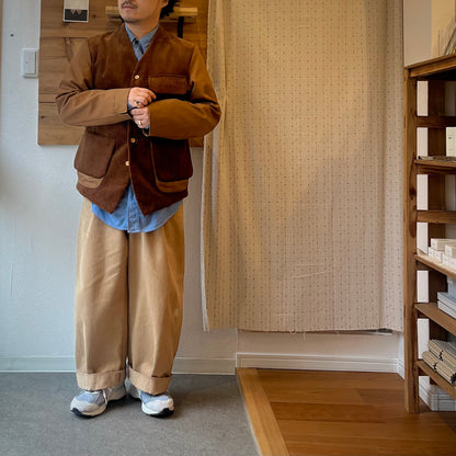 【ASEEDONCLÖUD】Railway uniform jacket（品番: 262202 / ブラウン）Mサイズ着用時のコーディネートシルエット（モデル身長160cm）