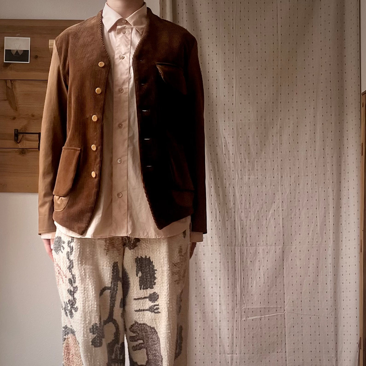 【ASEEDONCLÖUD】Railway uniform jacket（品番: 262202 / ブラウン）Sサイズ着用時のコーディネートシルエット（モデル身長156cm）