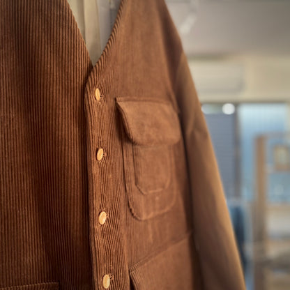 【ASEEDONCLÖUD】レイルウェイユニフォームジャケット Brown｜8Wコーデュロイ×ギャバジン 日本製 262202 胸ポケットディテール